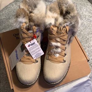Parjar Canada Rabbit fur waterproof boots NWT!